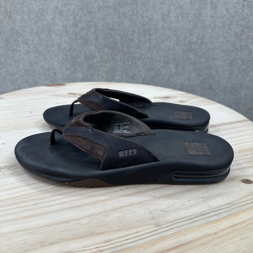 Reef Fanning Flip Flops Mens Size 10 Brown Leather Thong Sandals Bottle Opener